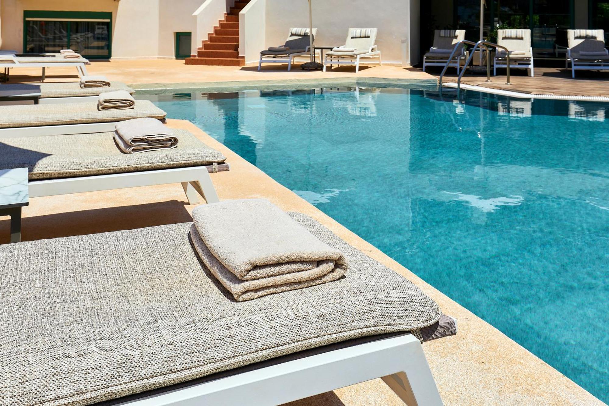 Bella Vista Hotel "By Checkin" แอร์ซอนิสซอส ภายนอก รูปภาพ