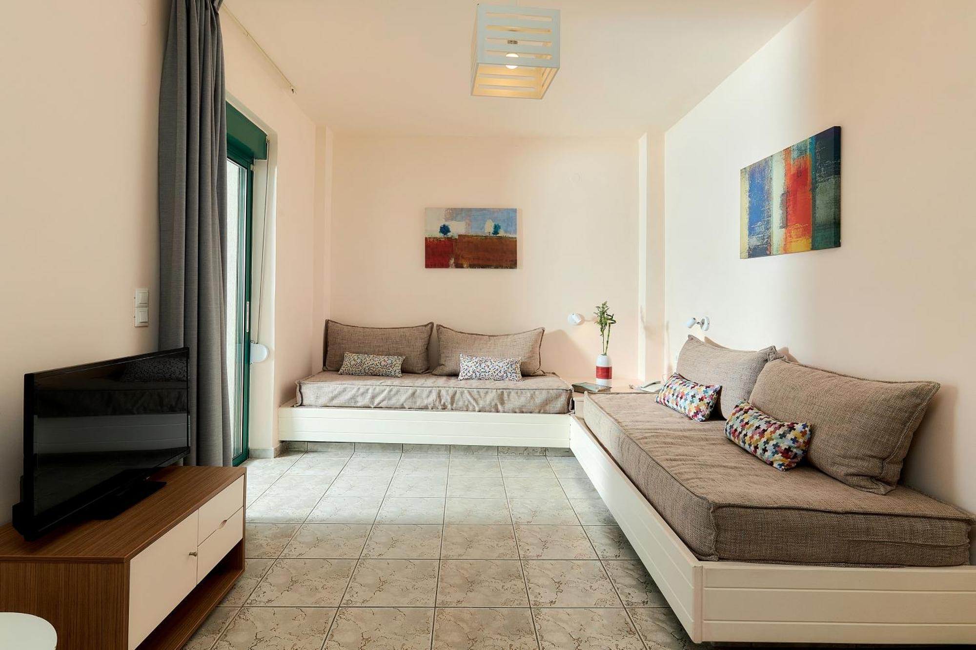 Bella Vista Hotel "By Checkin" แอร์ซอนิสซอส ภายนอก รูปภาพ
