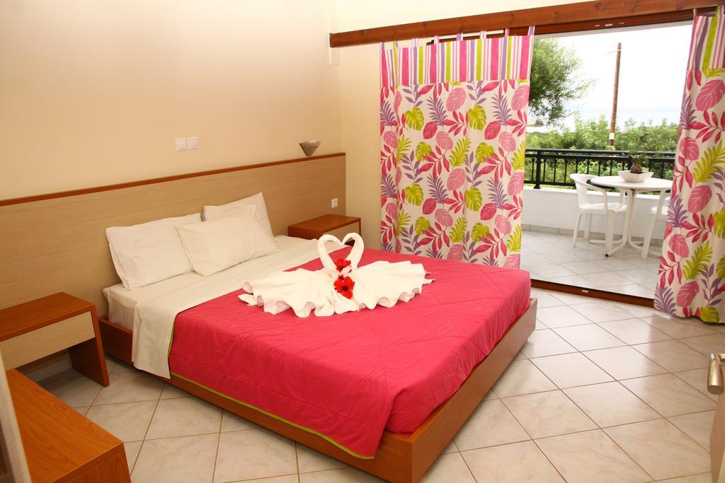 Bella Vista Hotel "By Checkin" แอร์ซอนิสซอส ภายนอก รูปภาพ