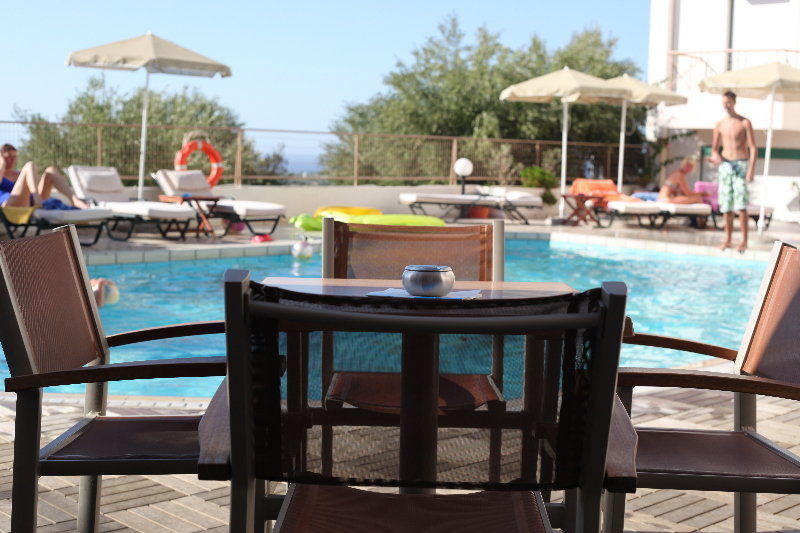 Bella Vista Hotel "By Checkin" แอร์ซอนิสซอส ภายนอก รูปภาพ